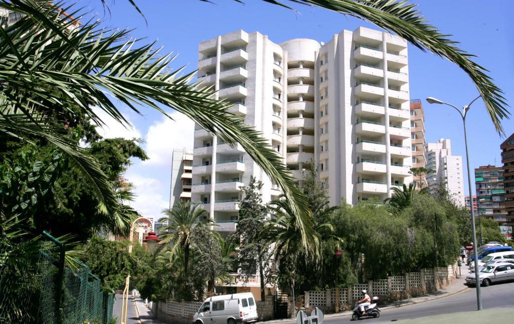 Torres Gardens-Fincas בנידורם מראה חיצוני תמונה